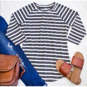 Boutique 1/4 length shirt